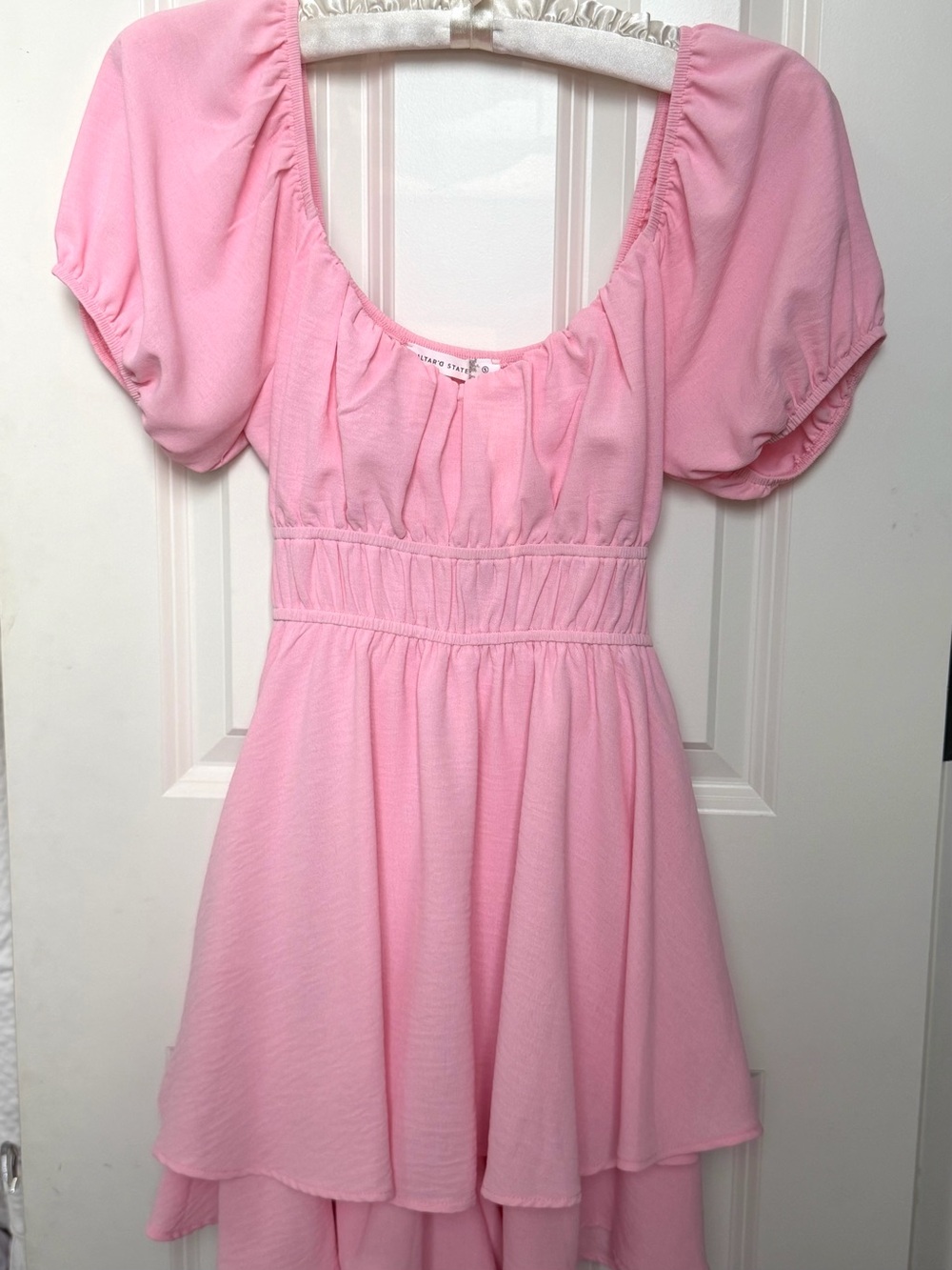 Altar'd State Pink Tiered Puff Sleeve Dress